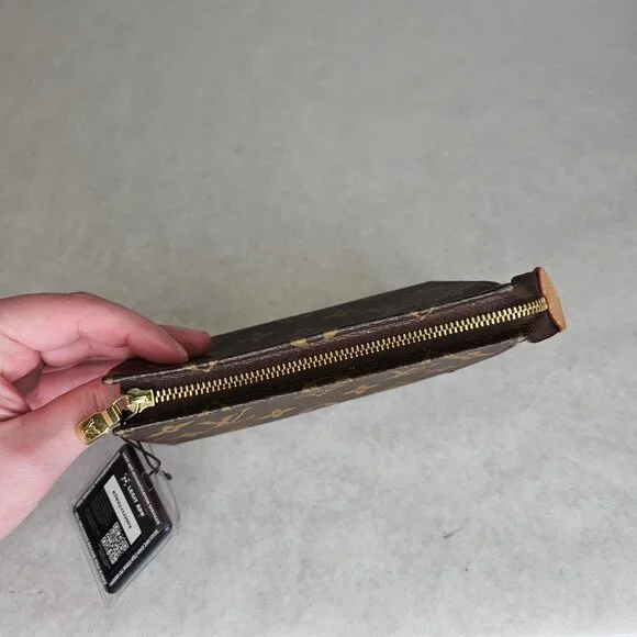 Louis Vuitton LV Monogram Toiletry 15 Pouch Toilette Pouchette Handbag Purse - Picture 7 of 12